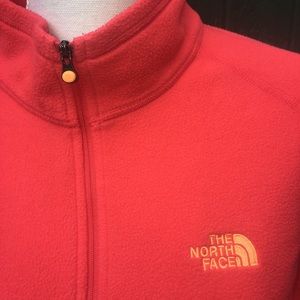 The North Face 1/4 Zip Ladies XL coral